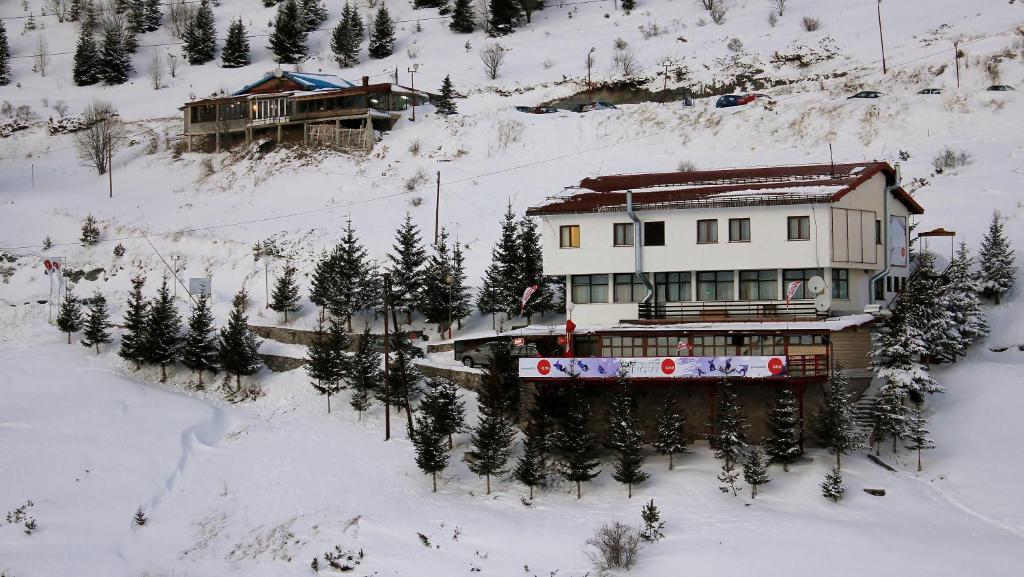 Snow Patrol Lodge Tetovo Exteriör bild
